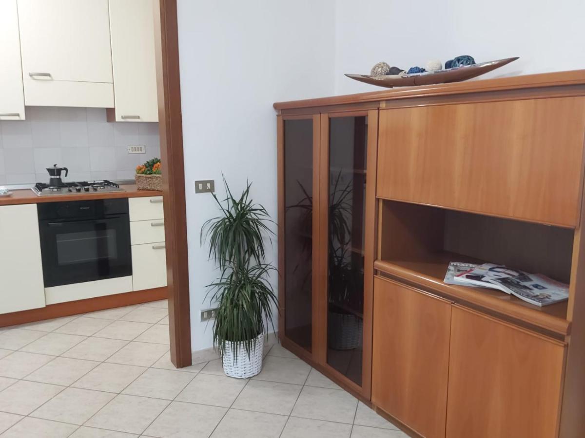 Bnbook - Residenza Naggi Casorate Sempione Exteriör bild