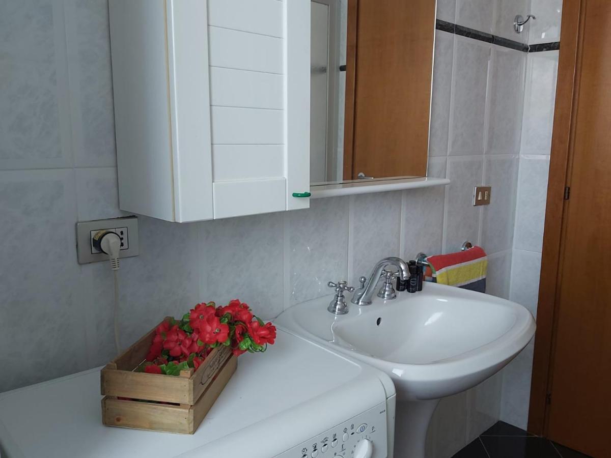 Bnbook - Residenza Naggi Casorate Sempione Exteriör bild